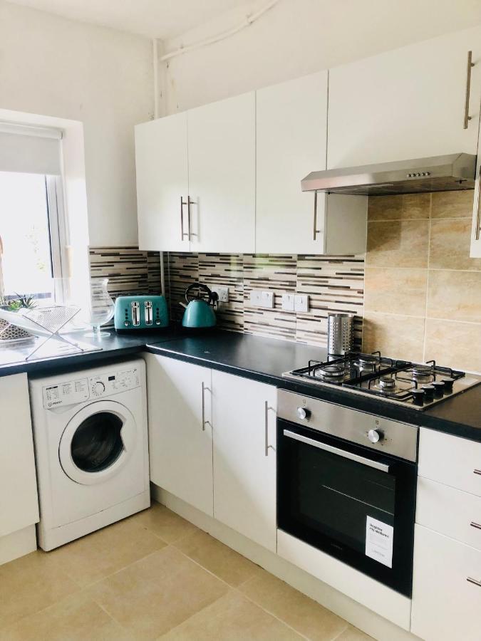 City Location- 2 Bedroom Apartment London Exterior photo
